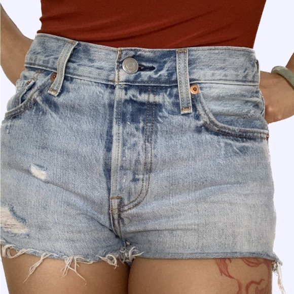 LEVI’S | Denim shorts - Picture 3 of 4